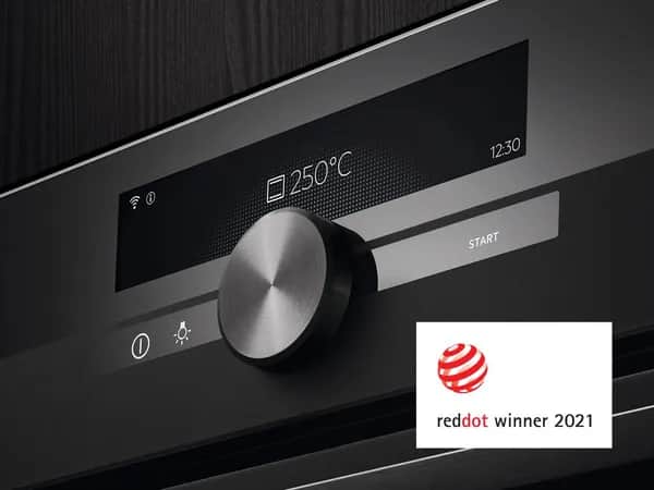 DESIGN UND LEISTUNG, KOMBINIERT