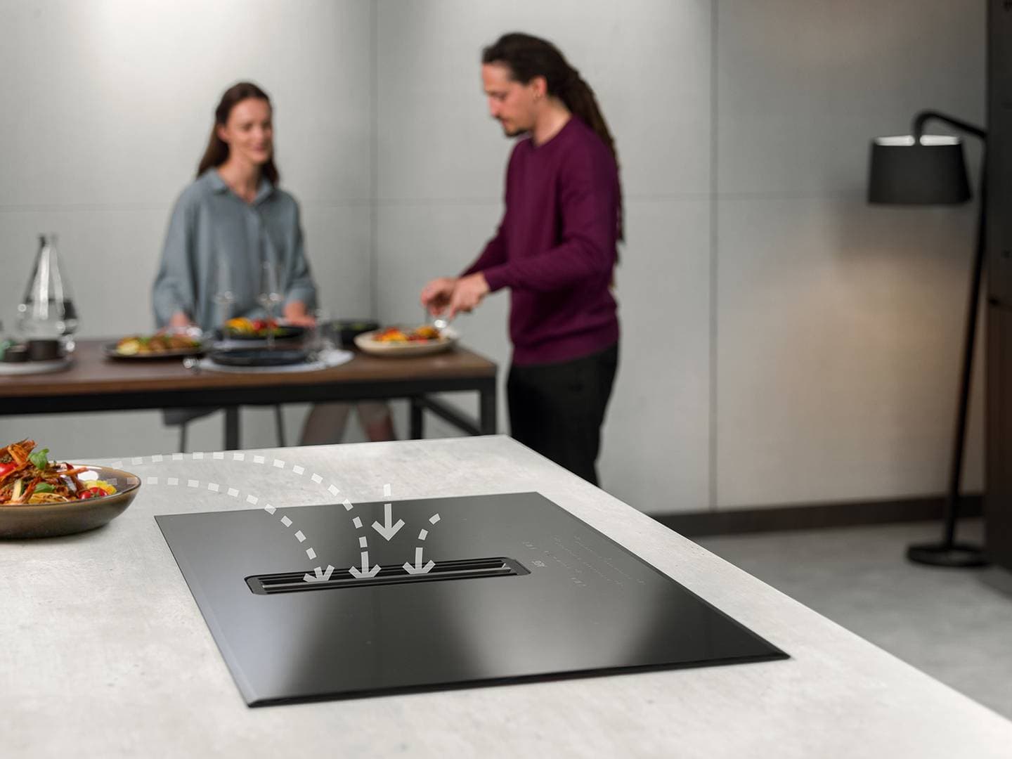 KOCHFELDER MIT INTEGRIERTEM DUNSTABZUG